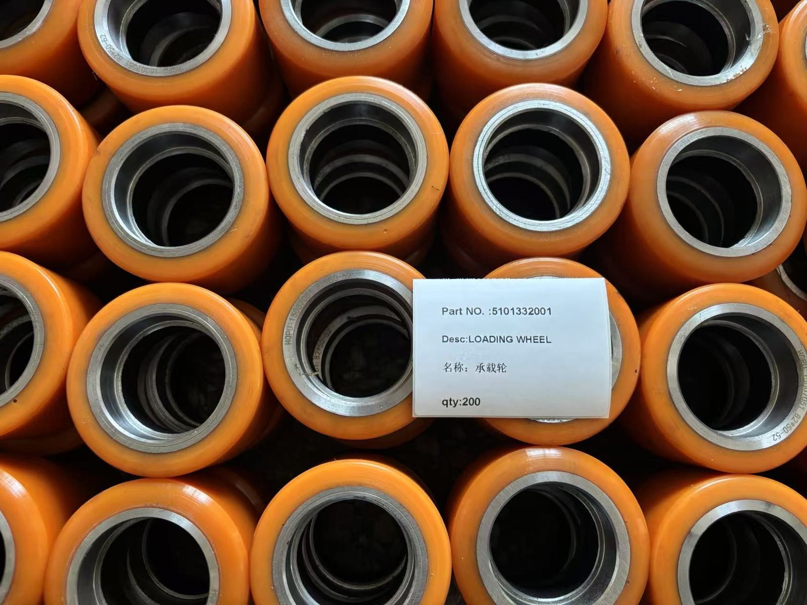 Forklift load wheel mast and body parts