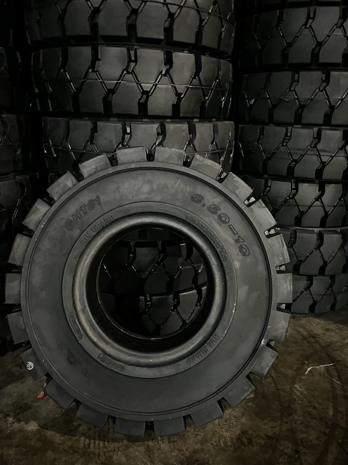 6.50-10 Forklift Solid Tire