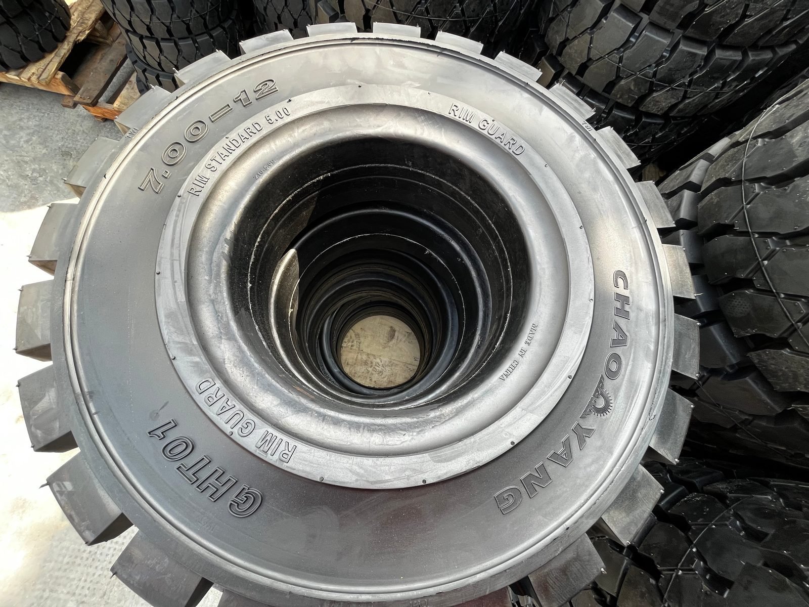 7.00-12 Forklift Solid Tire