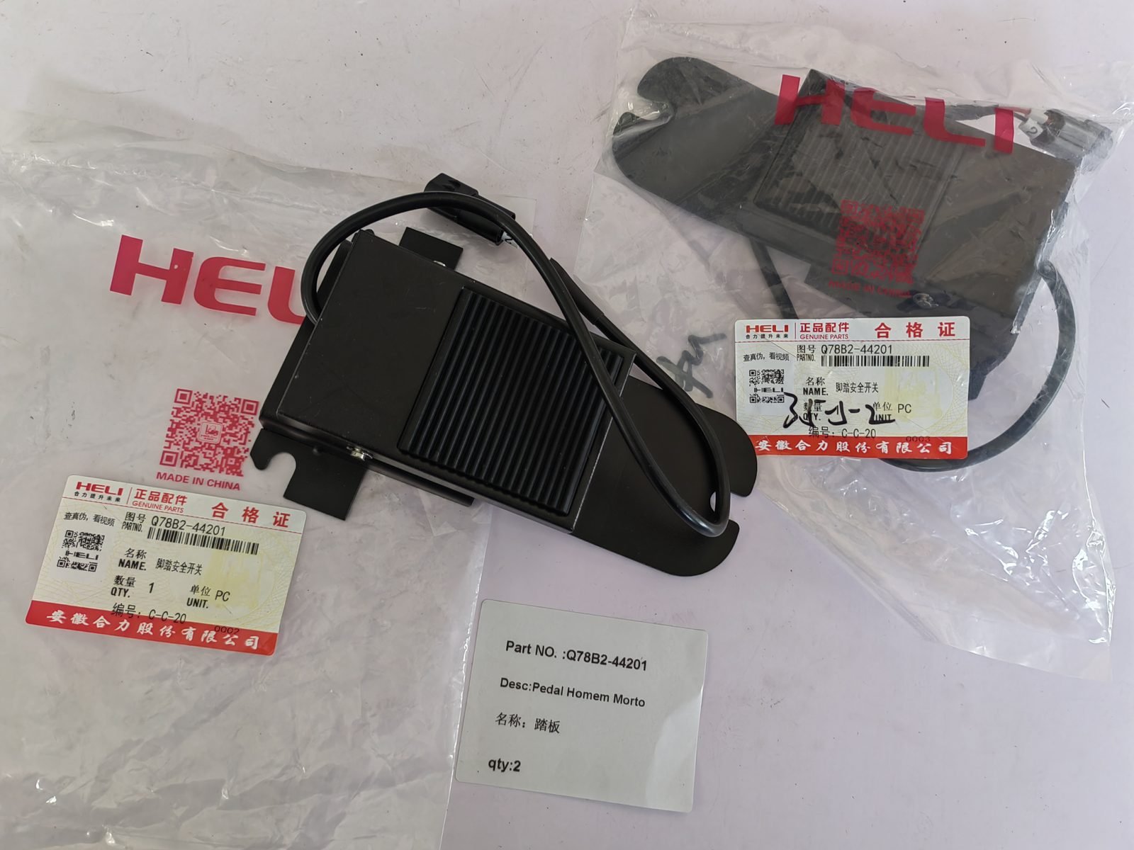 Q78B2-44201 Forklift Accelerator Pedal